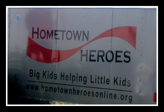 HomeTown Heroes Christmas Tree Lot in Charlotte – Kids Day